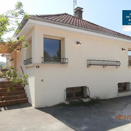Gite Les Dames Du Quint 3 Etoiles Baume-les-Dames Exterior photo