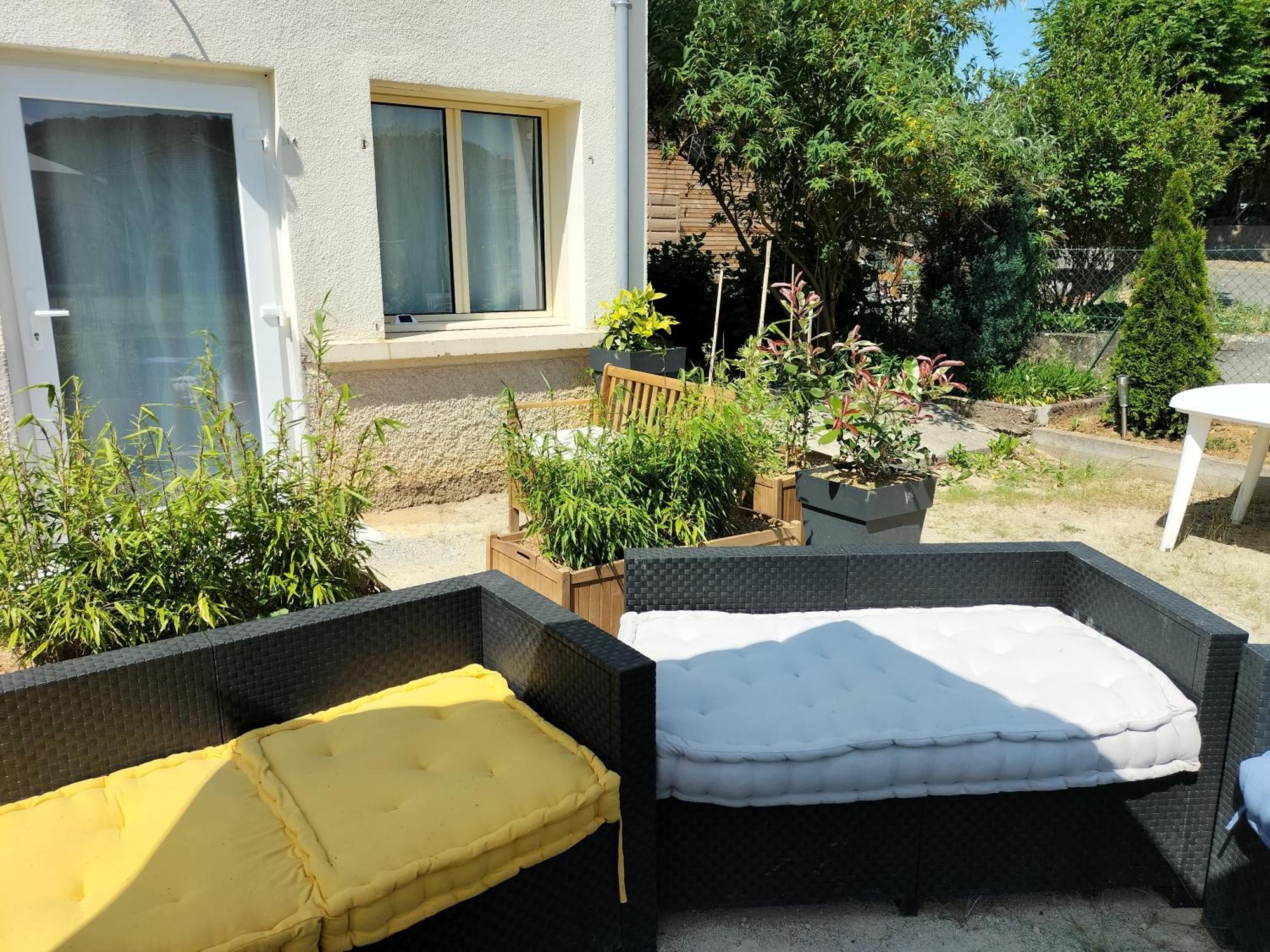 Gite Les Dames Du Quint 3 Etoiles Baume-les-Dames Room photo
